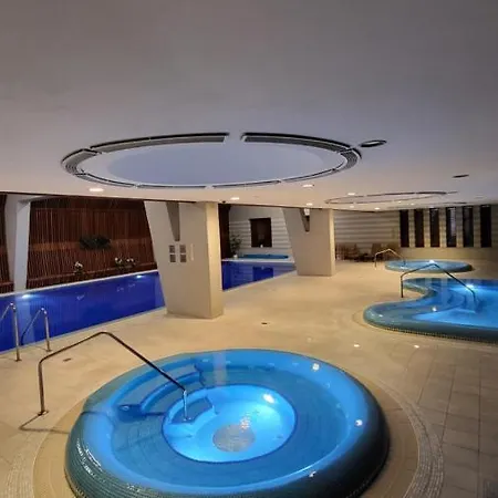 - Duna Part * בודפשט