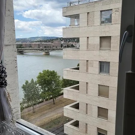 Apartment - Duna Part *