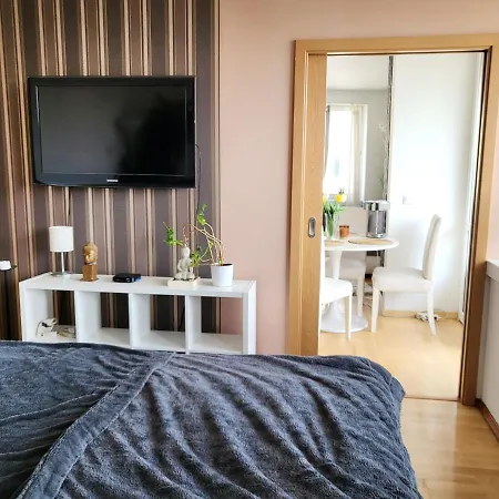 Apartman - Duna Part