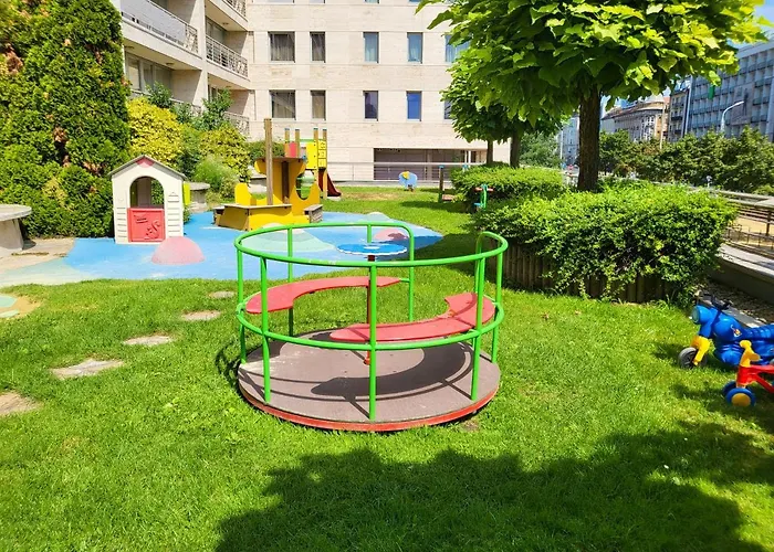 - Duna Part Apartament